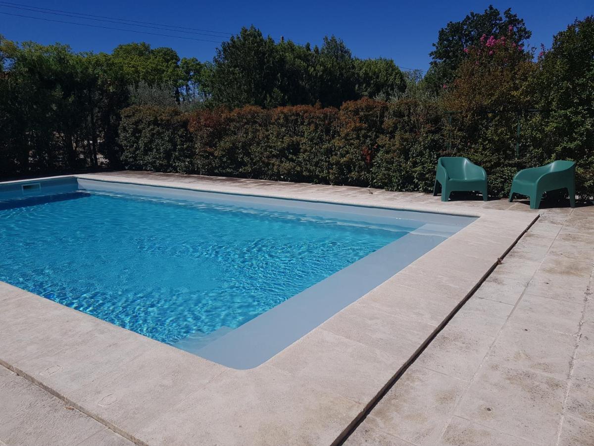 Appartement 2 Pers Avec Acces Piscine Saint-Rémy-de-Provence Eksteriør bilde